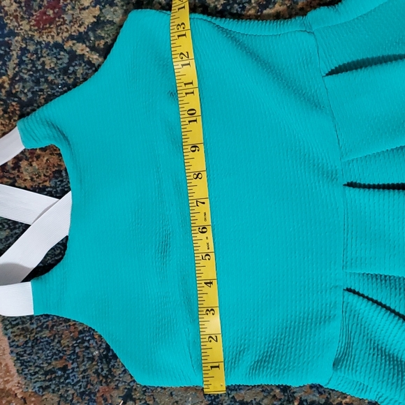 IT'S Dress size S 96% Polyester 4% Spandex very good condition - Picture 10 of 10